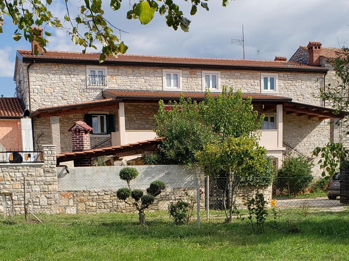 Villa Kortina Bašanija Eksteriør billede