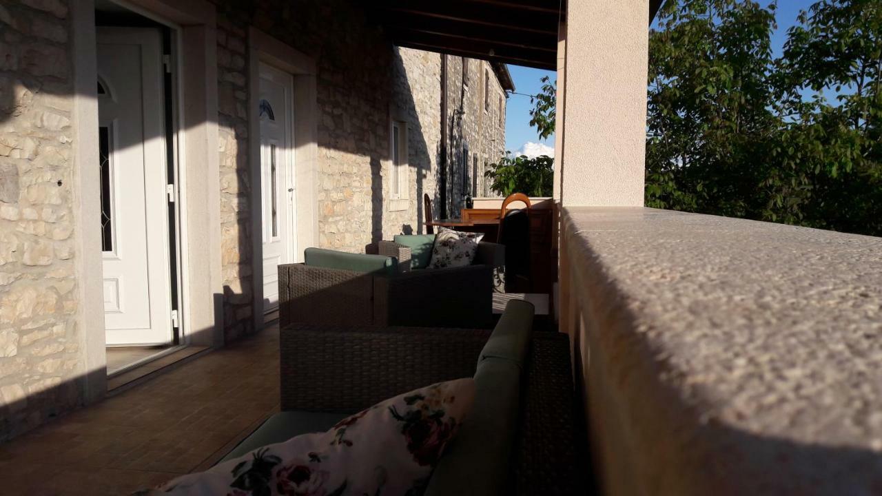 Villa Kortina Bašanija Eksteriør billede
